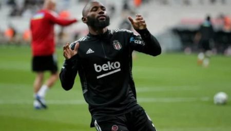 Ruslar, Beşiktaş’tan Kevin Nkoudou’ya talip oldu