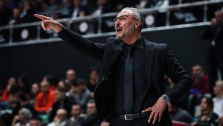 Hakan Demir: Öne geçeceğimiz yerde geriye düştük