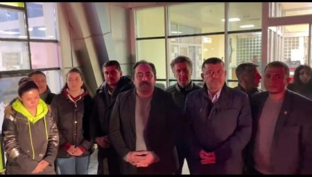 Veli Ağbaba’dan Malatya Vilayet Lideri Yıldız’a Yapılan Atağa Sert Reaksiyon: “O Kendi Yaptığı Pisliğin İçerisinde Boğulsun. Enkazımız Hala Yerde.