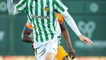 Portekiz Ligi’ne Türk damgası! Demir Ege Tıknaz, grubuna 3 puanı getirdi