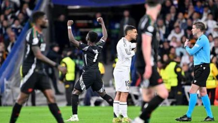 Real Madrid’e 90+3’te tarihi darbe! Devler Ligi’ne veda ettiler