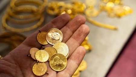 Altın fiyatları doların gölgesinde geriledi