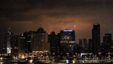 40 bin turist mahsur kaldı! Birçok ülke harekete geçti